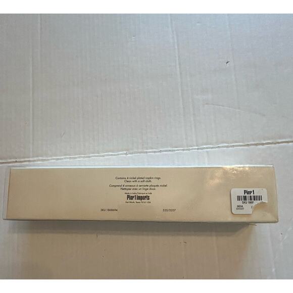 VTG PIER ONE Napkin Rings set of 4 Elephants Nickel Plated Silver Trunk Up Table - Picture 6 of 8